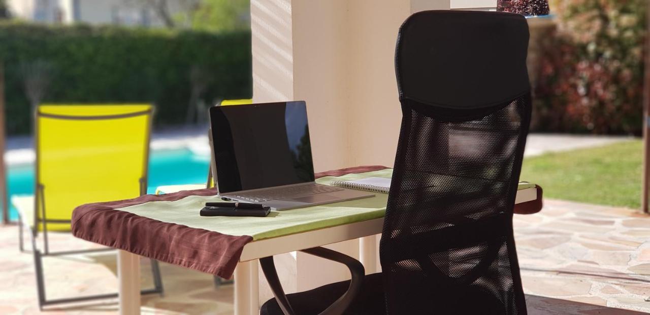 Studio indépendant à la Villa Garlaban 3 étoiles Gémenos Esterno foto