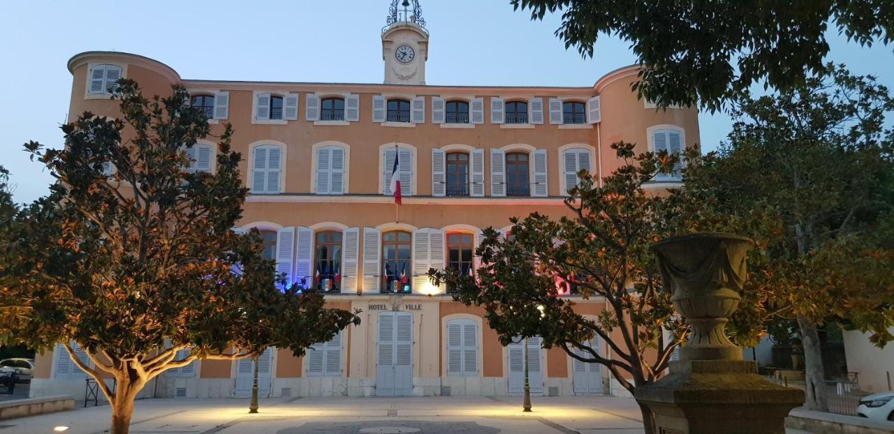 Studio indépendant à la Villa Garlaban 3 étoiles Gémenos Esterno foto
