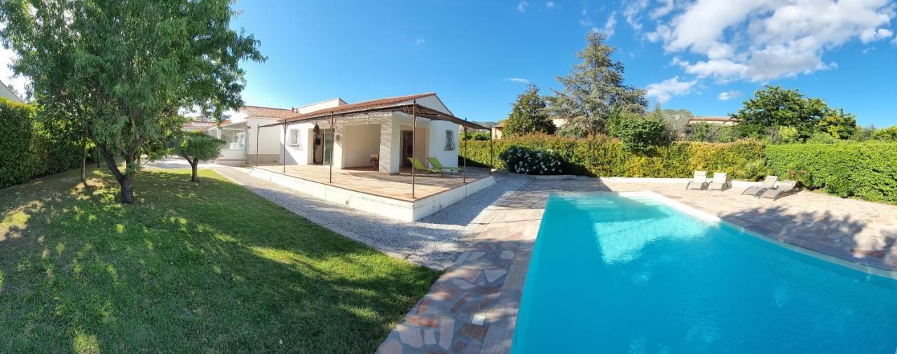 Studio indépendant à la Villa Garlaban 3 étoiles Gémenos Esterno foto