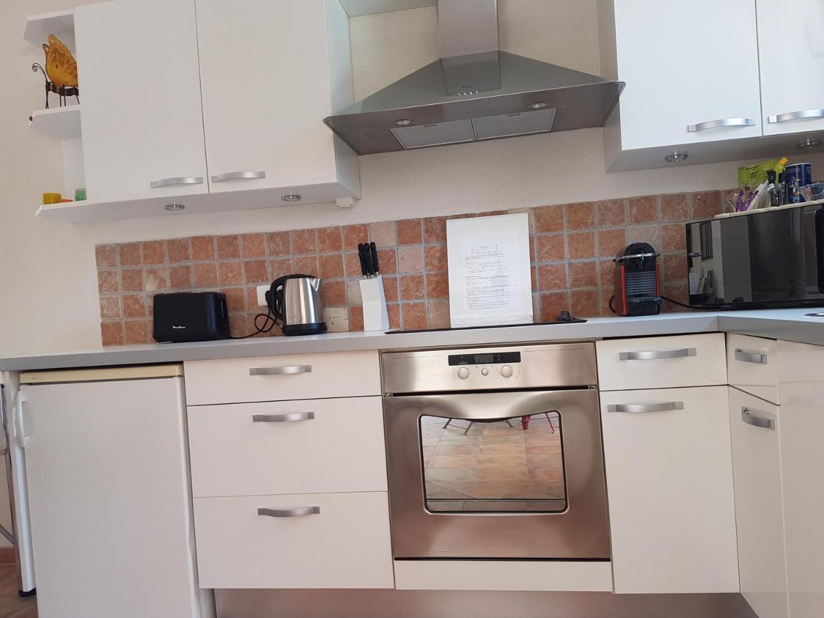 Studio indépendant à la Villa Garlaban 3 étoiles Gémenos Esterno foto